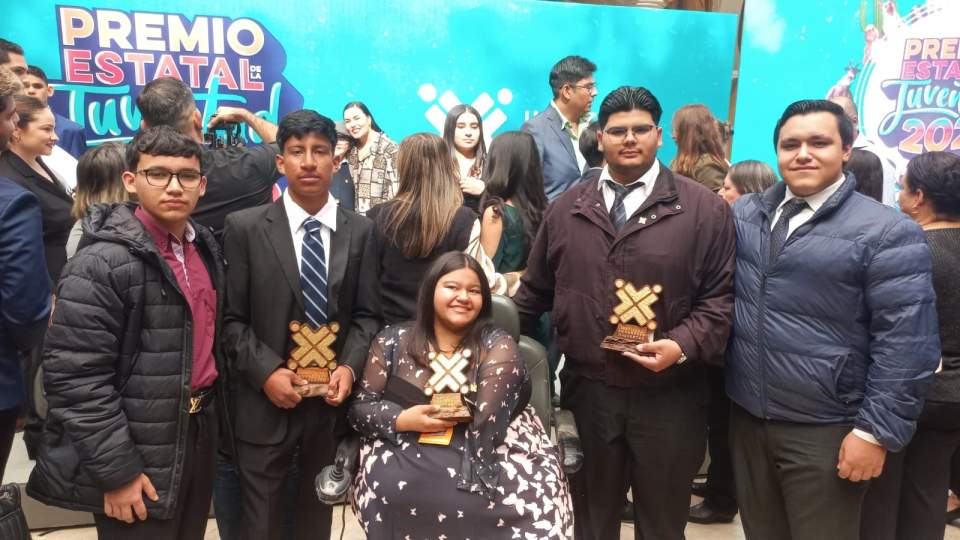 Cecyte Sonora felicita a los ganadores del Premio Estatal de la Juventud 2023.